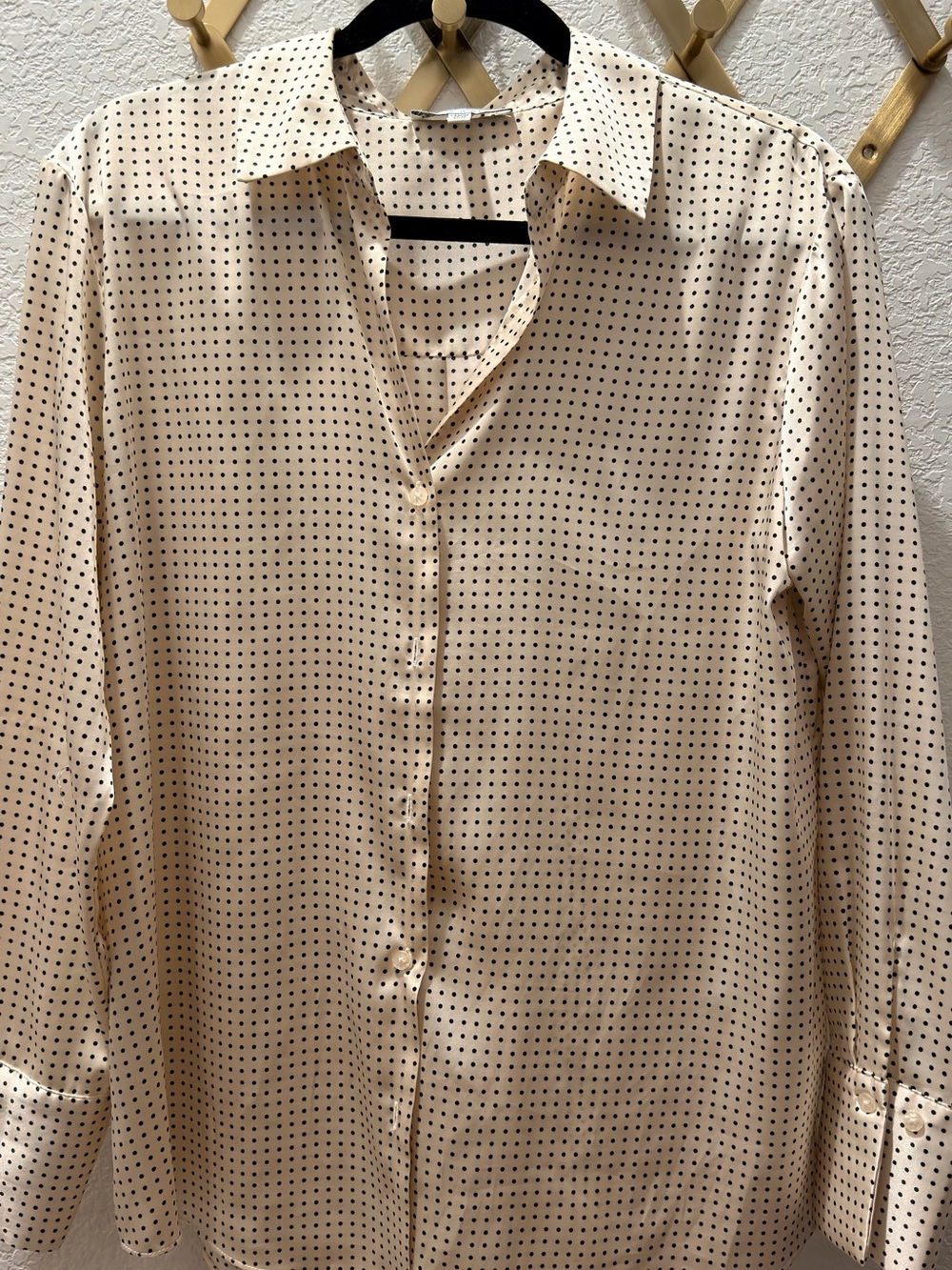Women’sCream Polka Dot Dress Shirt - Classic Button-Up